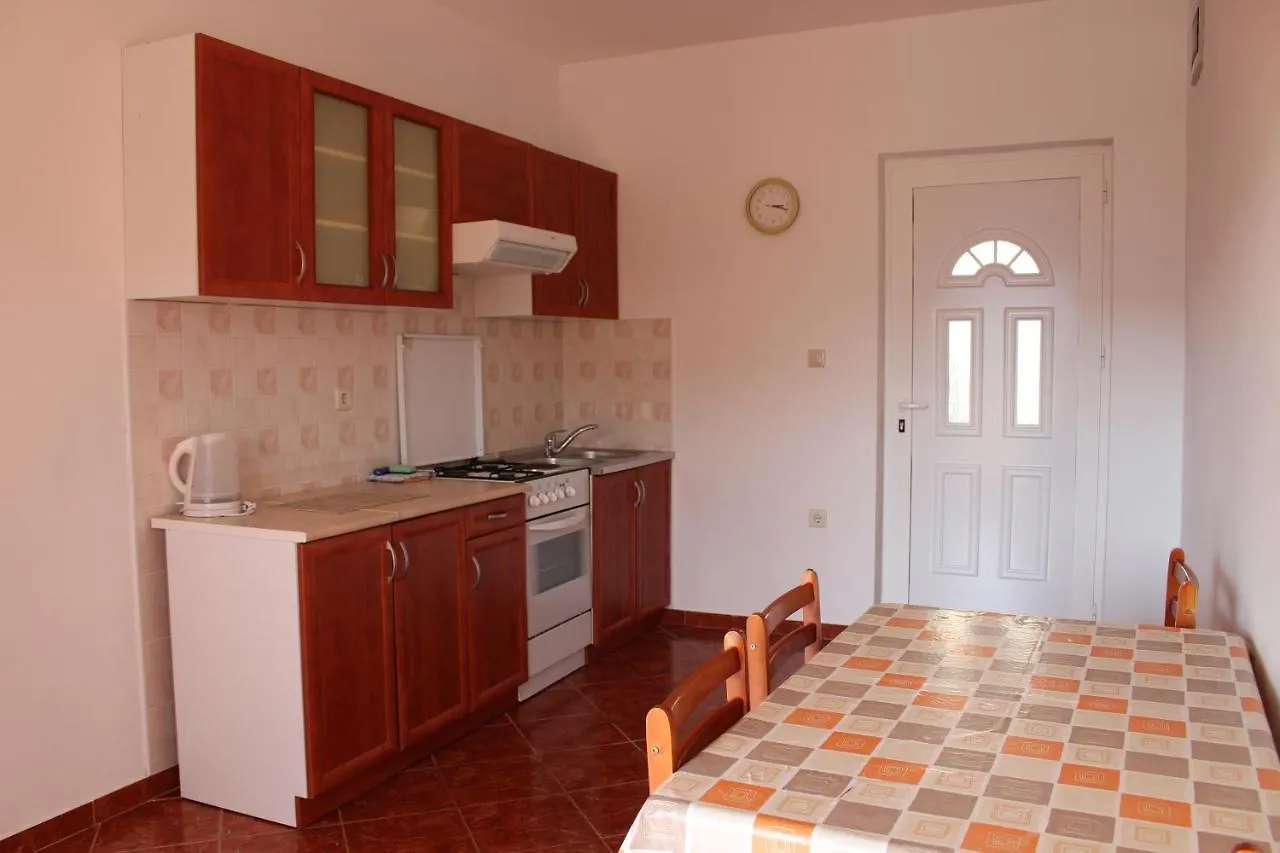Apartments Luce Pag Town Kroatië